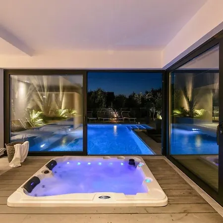 Fuer 5 Personen Und 1 Kind In Zadar, Dalmatien Und Umumgebung Holiday home