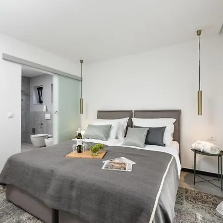 Fuer 5 Personen Und 1 Kind In Zadar, Dalmatien Und Umumgebung Holiday home *